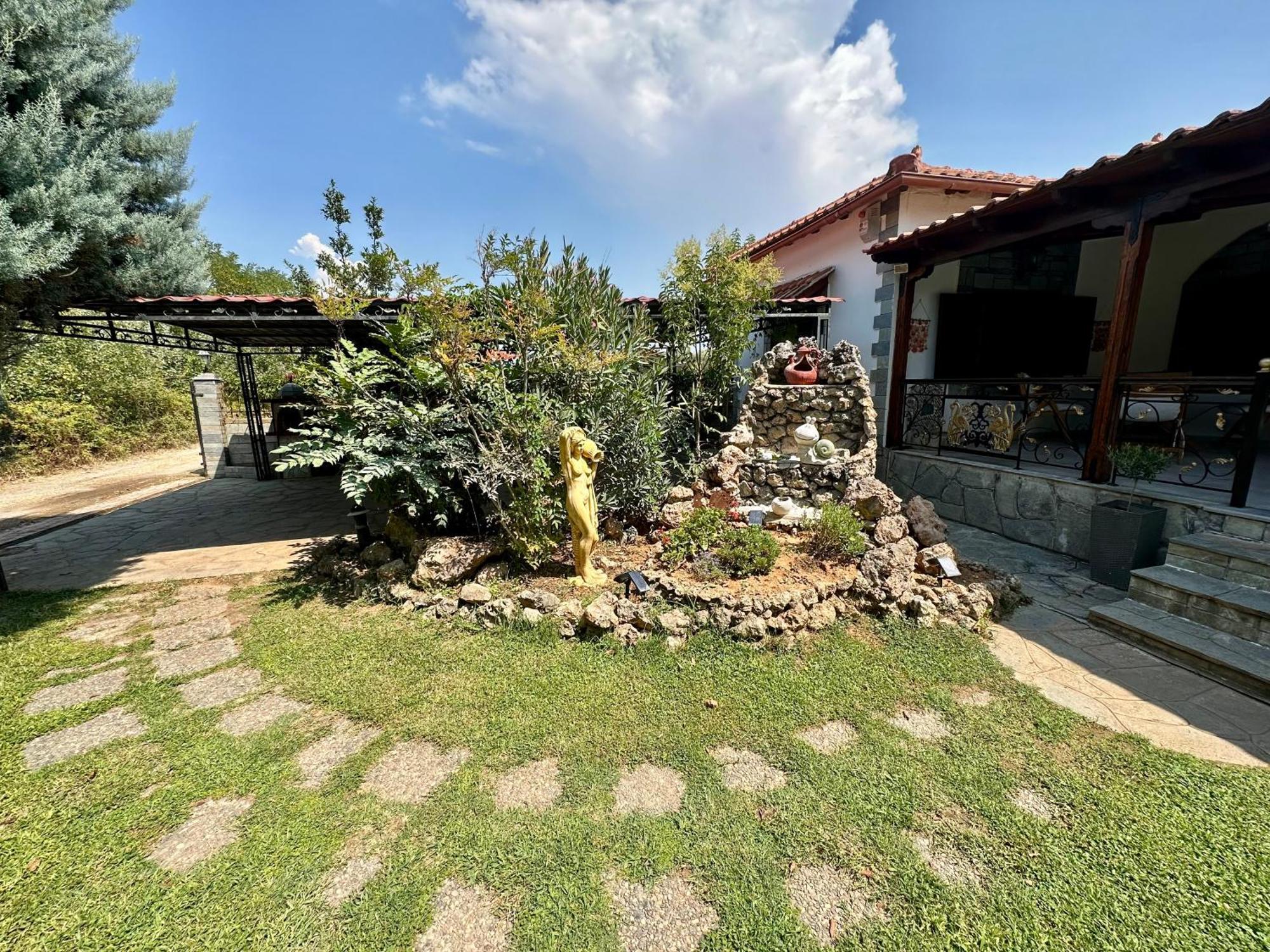 Beachfront Cottage Nea Triglia Exterior photo